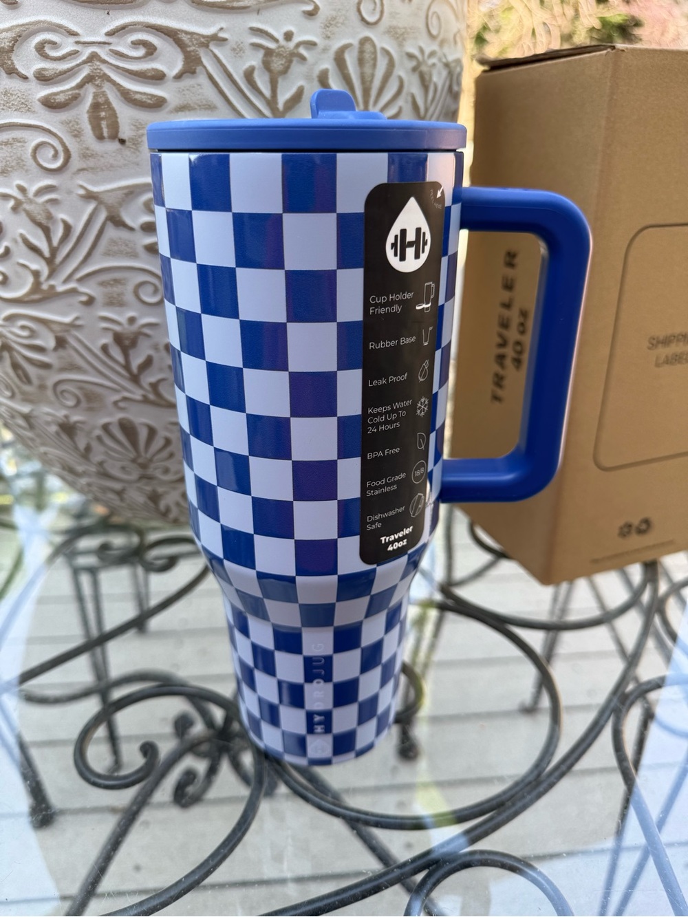 HydroJug 40 oz Blue Checkers Traveler BNWT DSG Exculsive has flaw in back